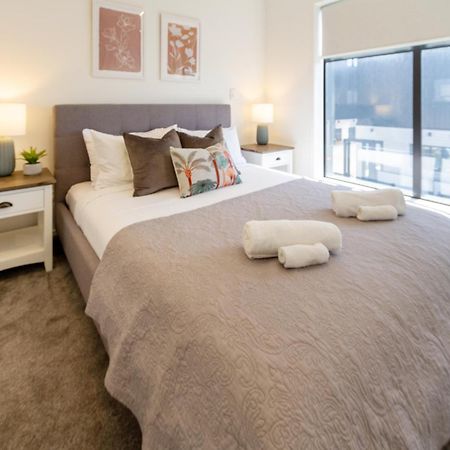 Two Bedroom, Two Bathroom Urban Oasis Christchurch Exterior photo